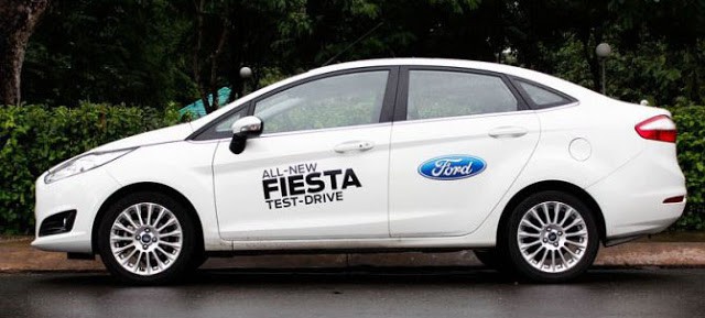 hong xe ford fiesta - Nên mua xe sedan Toyota Vios hay Ford Fiesta tại Việt Nam