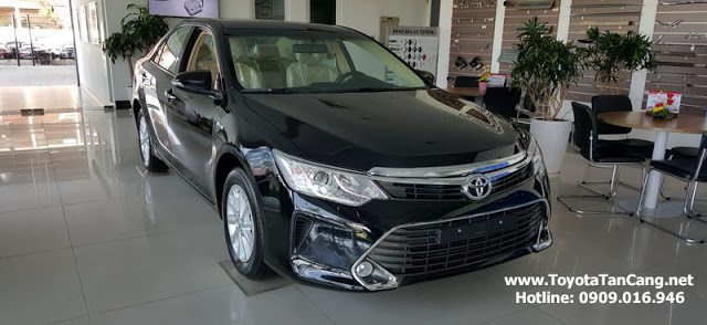 Soi kỹ Toyota Camry 2018 vừa chính thức bán tại thị trường Việt Nam