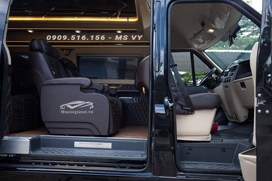 sai gon ford limousine 2018 muaxegiatot vn 3 - Giới thiệu Ford Transit Limousine 2021 kèm giá bán