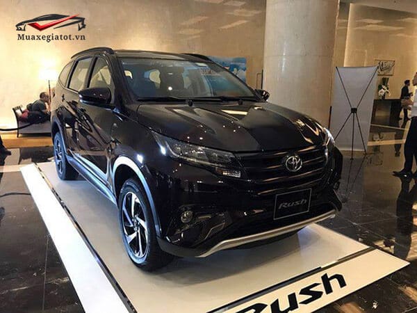 toyota rush 2018 muaxegiatot vn - So sánh Toyota Fortuner và "Tiểu Fortuner" Toyota Rush 7 chỗ