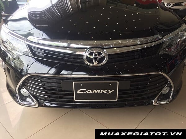 luoi tan nhiet toyota camry 20 e 2018 2019 muaxegiatot vn - Chi tiết Toyota Camry 2.0E 2019 kèm hình ảnh, giá bán