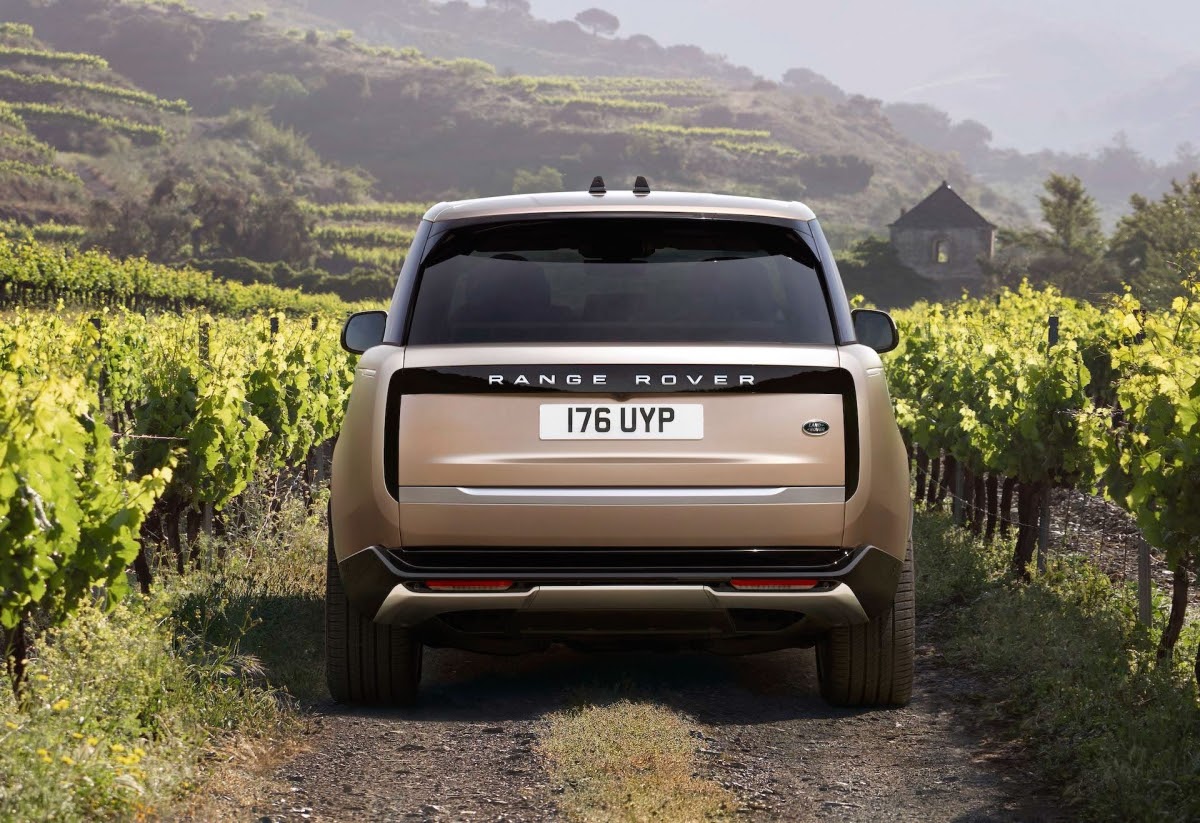 Range Rover 2022: Thông số, Giá lăn bánh & Mua trả góp