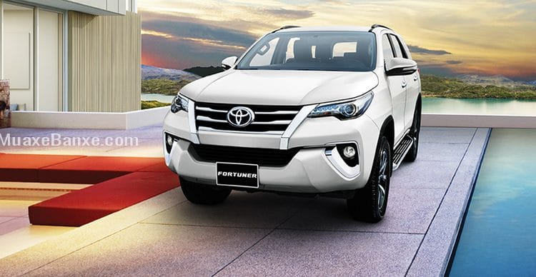 gia-xe-toyota-fortuner-2-7at-4-4-2019-may-xang-2-cau-muaxenhanh-vn