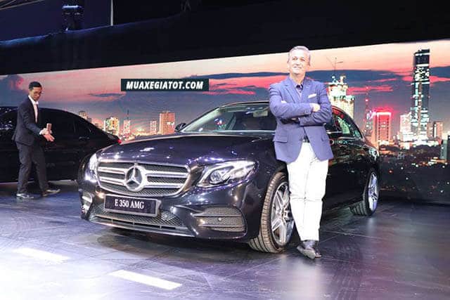 gioi thieu mercedes e350 amg 2019 2020 muaxenhanh vn - Chi tiết xe Mercedes E350 AMG 2021 kèm giá bán #1