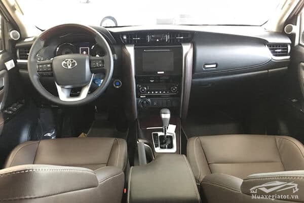noi-that-fortuner-28v-at-may-dau-so-tu-dong-muaxenhanh-vn-7